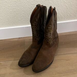 Laredo boots size 13D. Only used a handful of times.